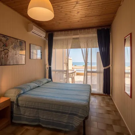 Casa Leonardo Le Piramidi Ferienhaus Senigallia