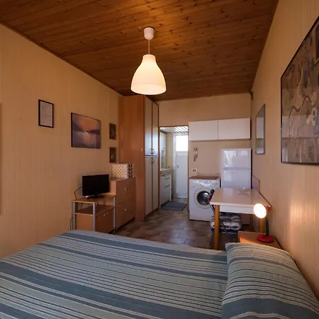 Casa Leonardo Le Piramidi סניגליה